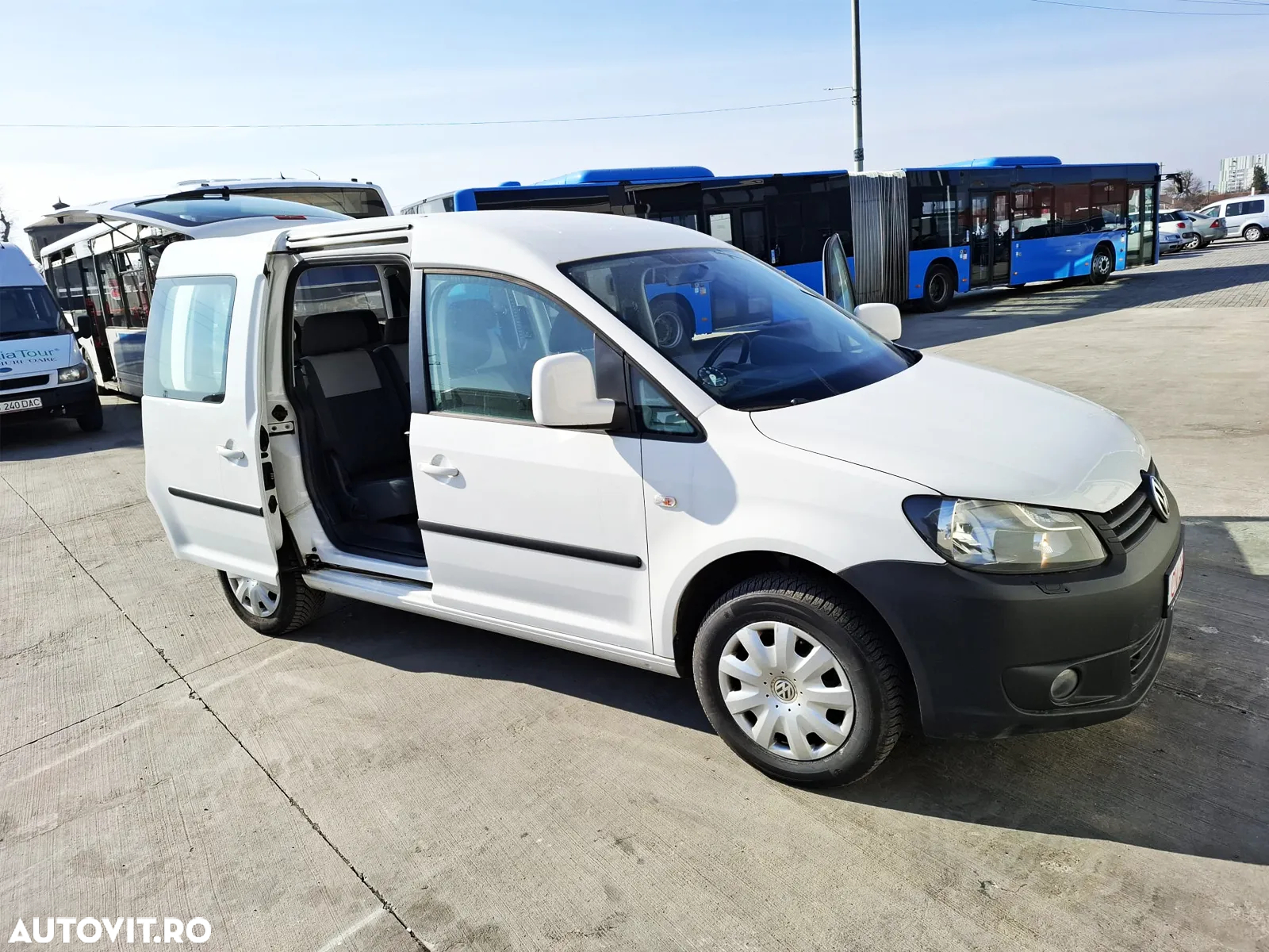 Volkswagen CADDY - 7