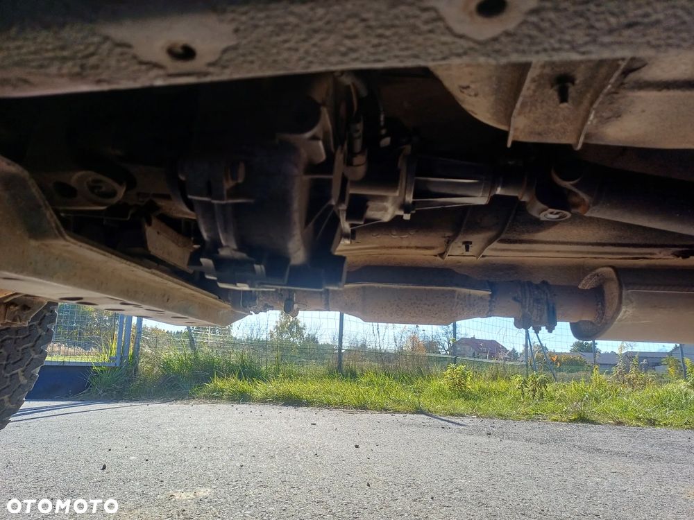 Jeep Cherokee 4.0 - 38