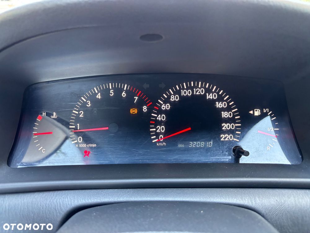 Toyota Corolla 1.4 VVT-i Base - 23