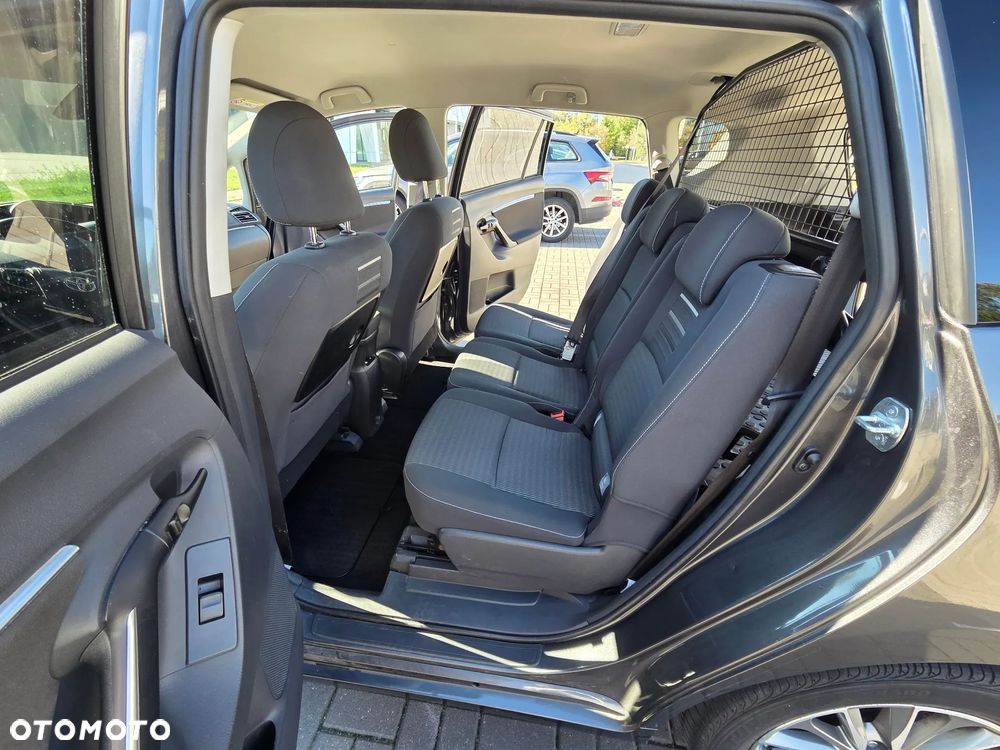 Toyota Verso 1.8 Premium EU6 - 12