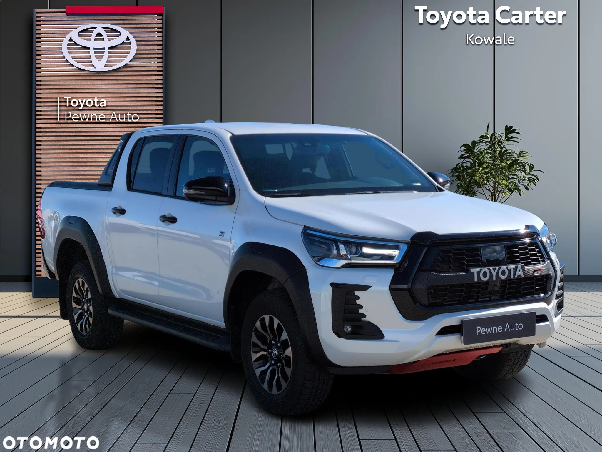 Toyota Hilux 2.8 D-4D Double Cab GR Sport 4x4 - 6