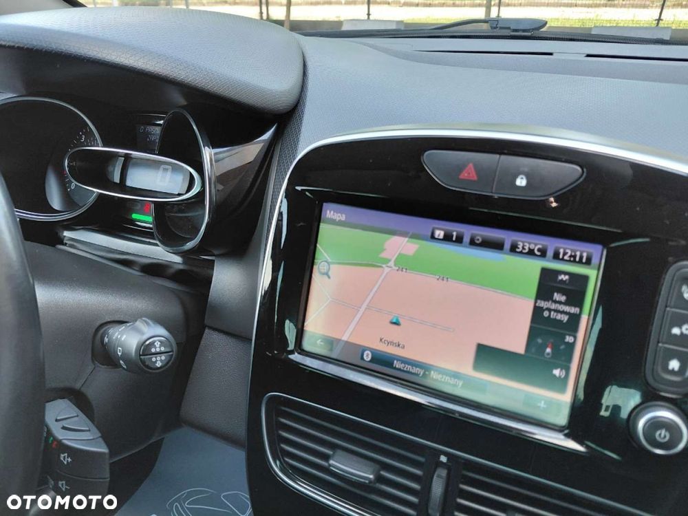 Renault Clio - 18