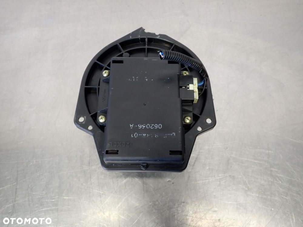 WENTYLATOR NAWIEWU MITSUBISHI OUTLANDER - 2