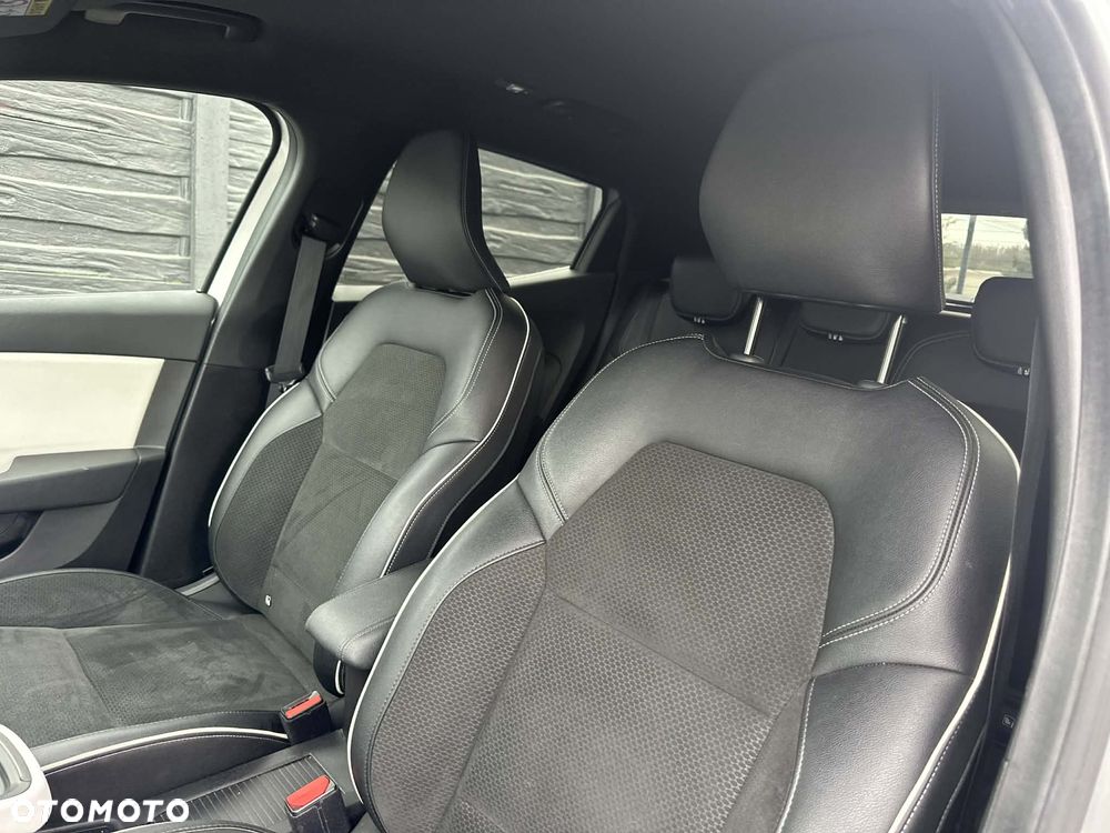 Renault Clio TCe 100 INTENS - 12