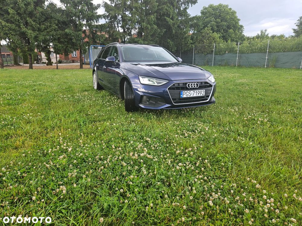 Audi A4 Avant - 4