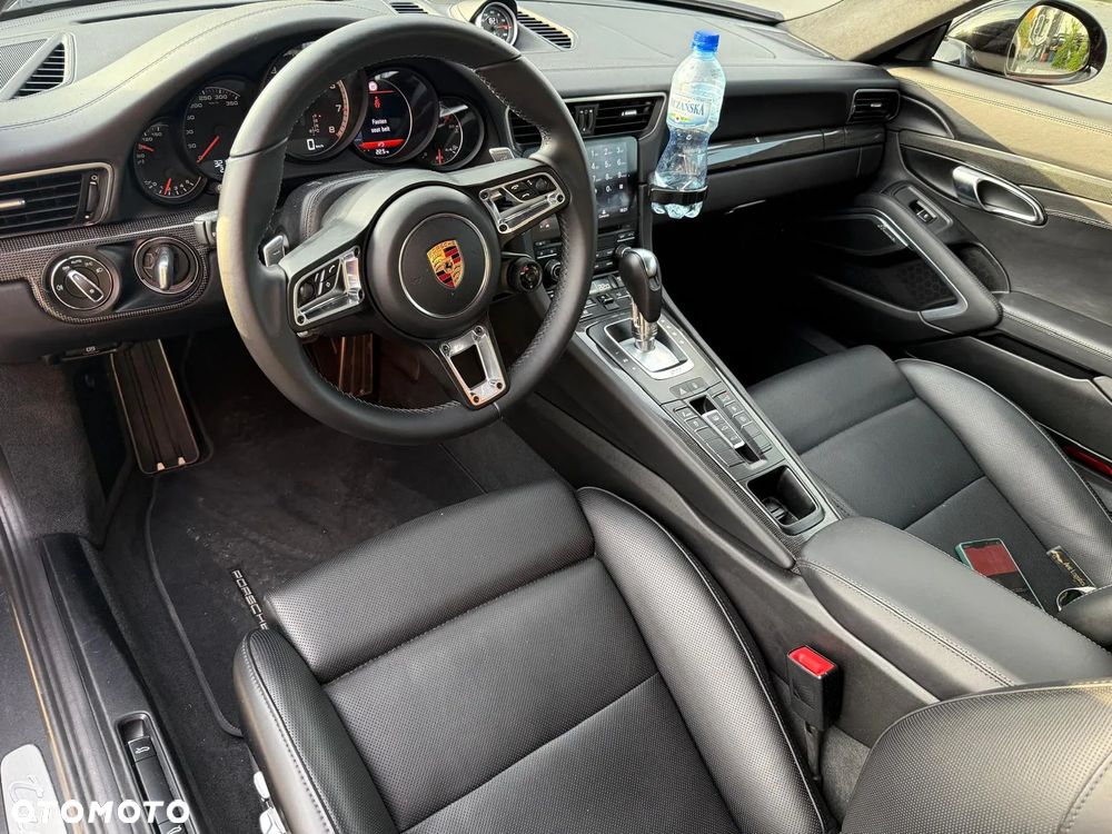 Porsche 911 - 32