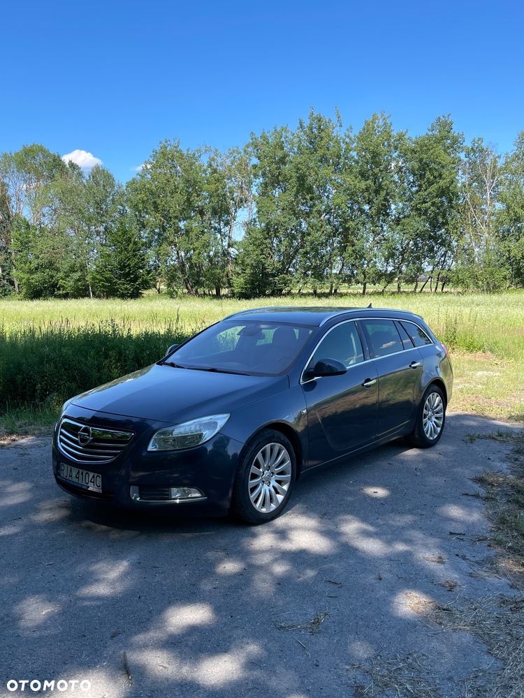 Opel Insignia - 1