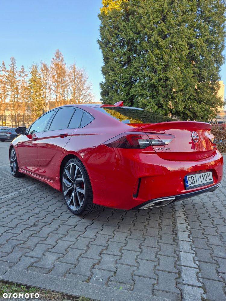 Opel Insignia 2.0 T 4x4 GSi S&S - 3