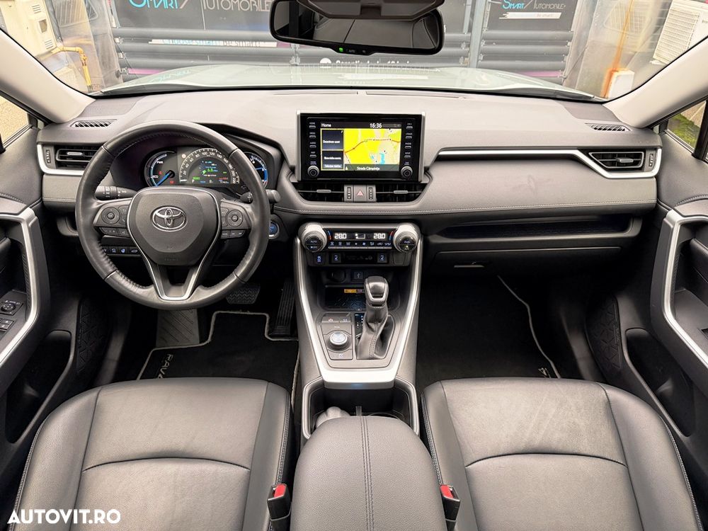 Toyota RAV4 2.5 VVT-iE 4x4 Luxury - 26