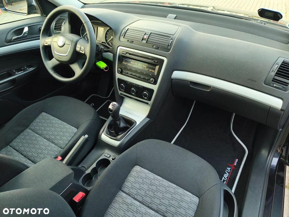 Skoda Octavia Combi 1.2 TSI FAMILY - 20