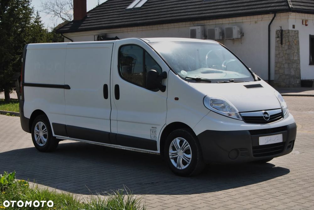 Opel Vivaro - 2