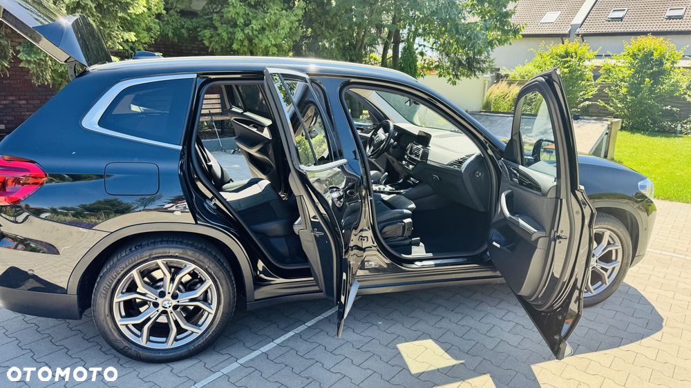 BMW X3 xDrive20i xLine - 12