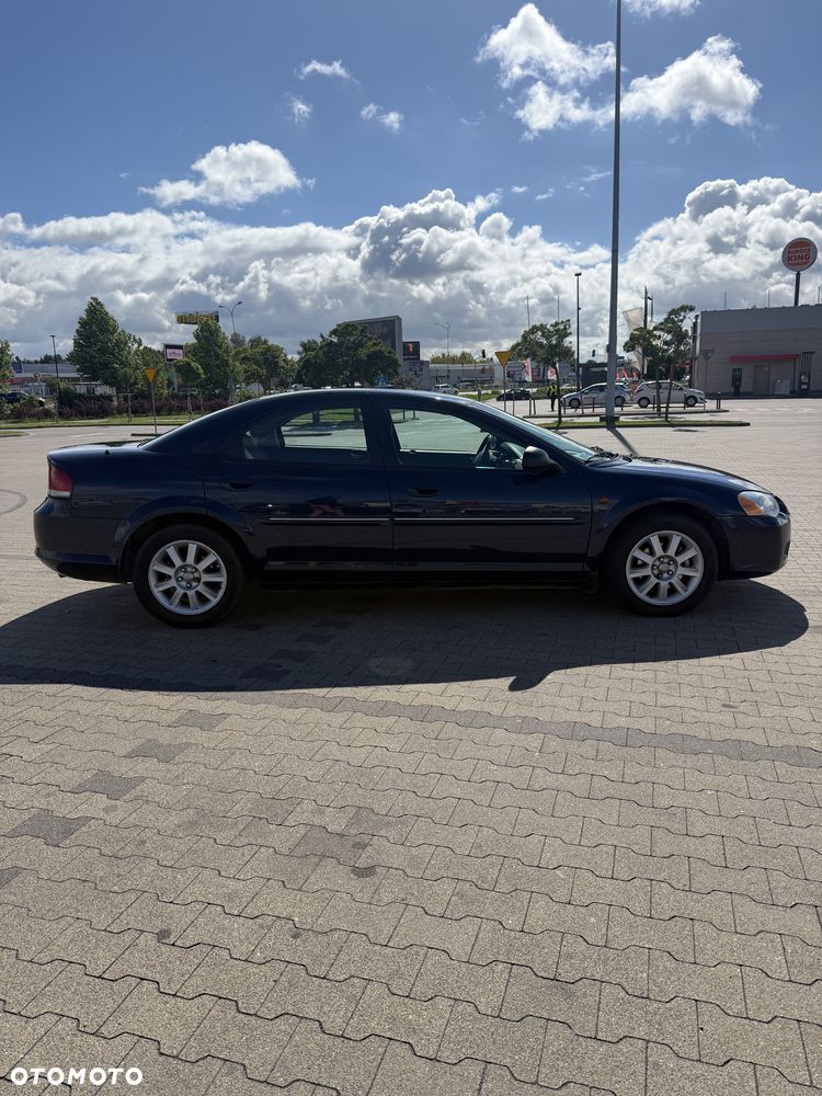 Chrysler Sebring 2.7 LX - 8