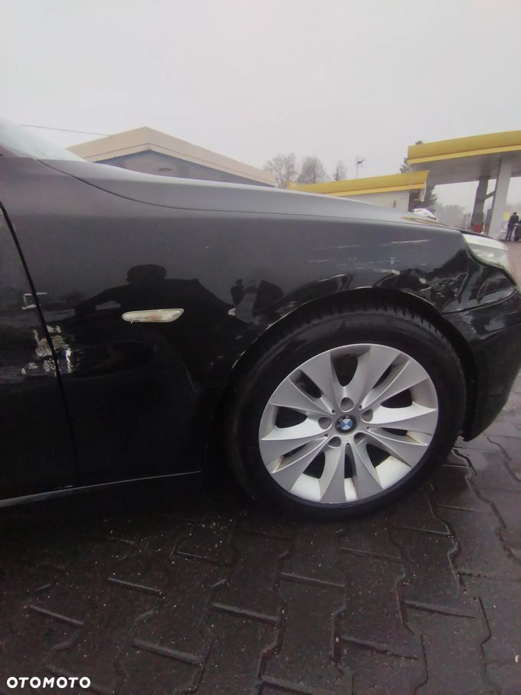 BMW Seria 5 520d - 14