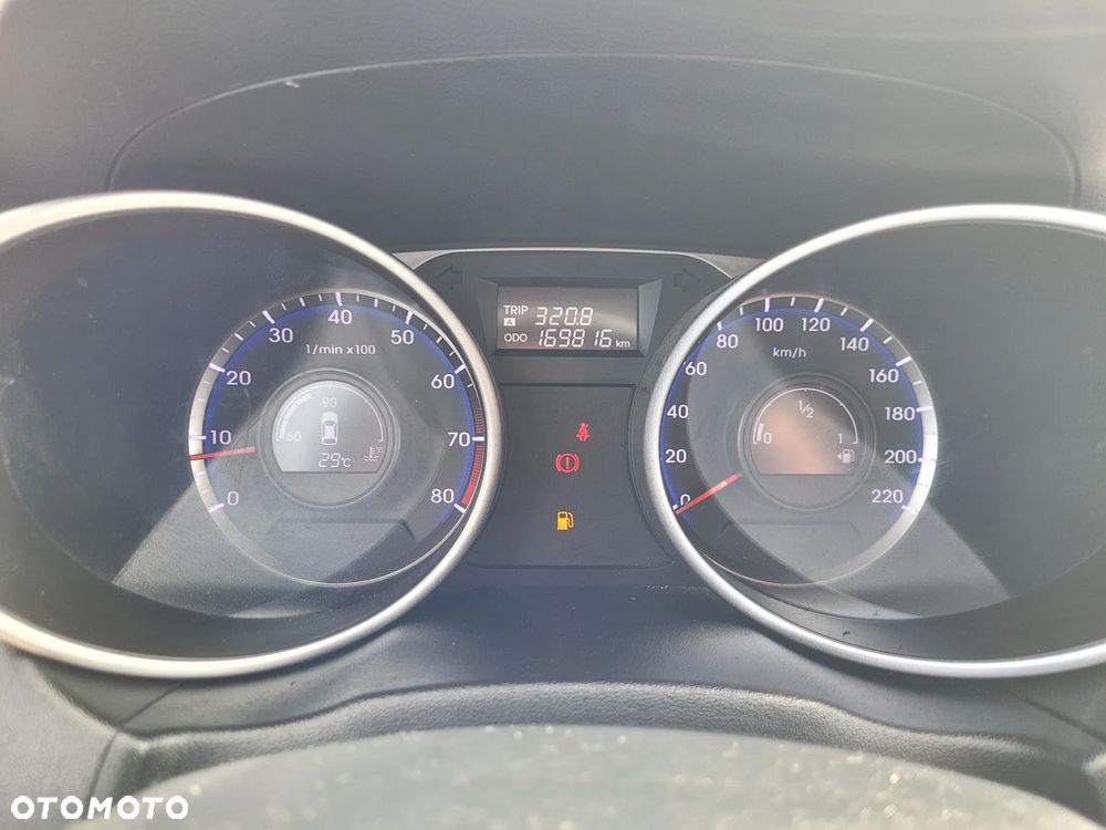 Hyundai ix35 1.6 2WD blue Trend - 36
