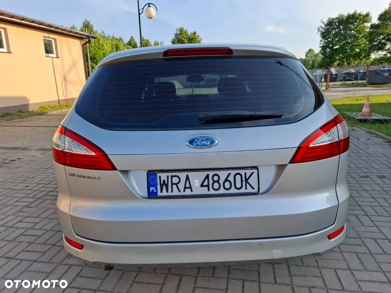 Ford Mondeo 2.0 FF Trend - 12
