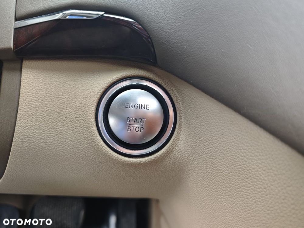 Mercedes-Benz GL 500 4Matic 7G-TRONIC - 34