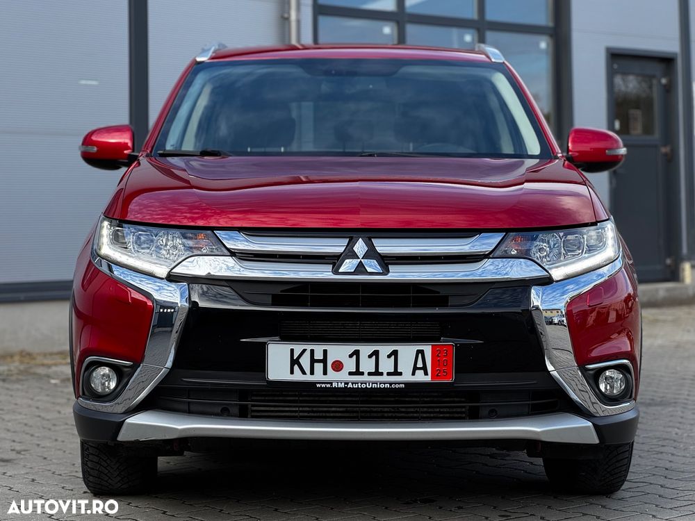 Mitsubishi Outlander 2.2 DI-D 4WD Automatik Edition+ - 11