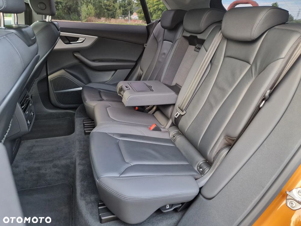 Audi Q8 50 TDI mHEV Quattro Tiptronic - 31