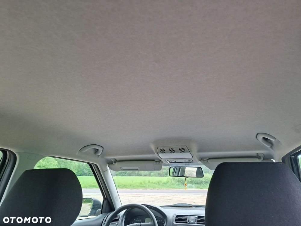 Skoda Fabia 1.2 HTP Ambition - 8