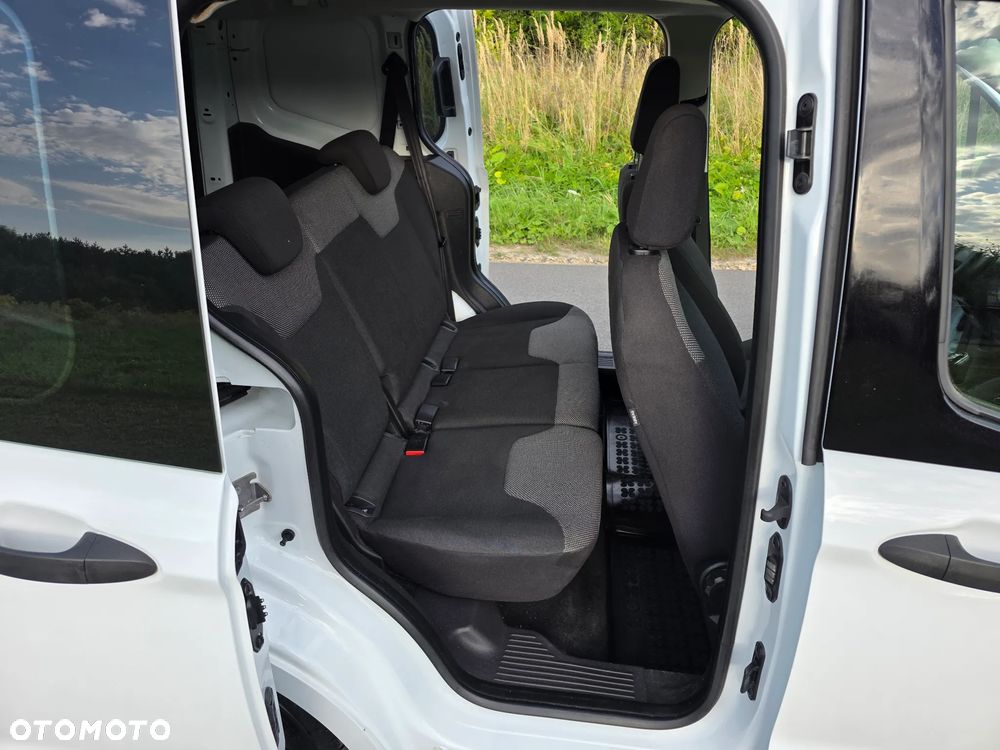 Ford Tourneo Courier 1.0 EcoBoost Ambiente - 14