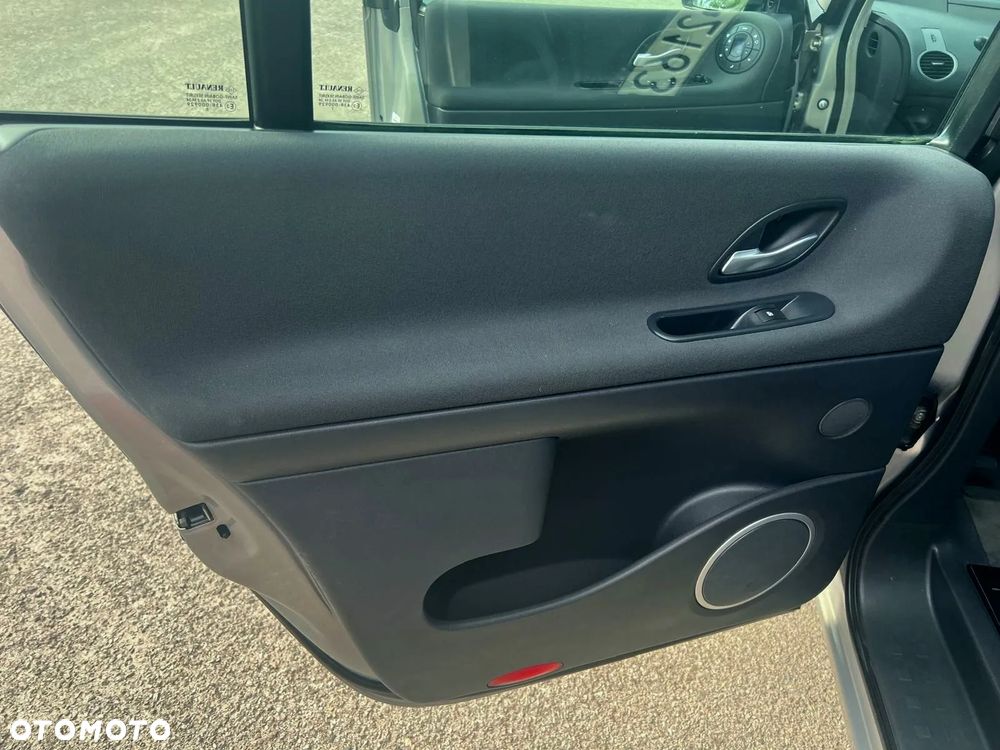 Renault Espace 2.0 Expression - 13