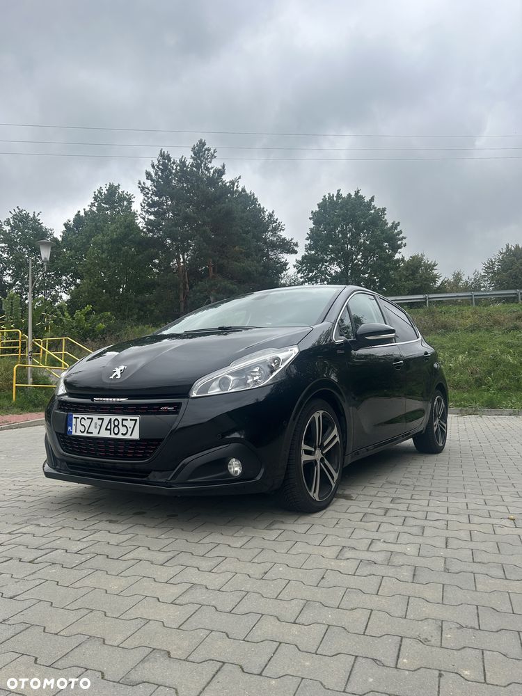 Peugeot 208 - 2