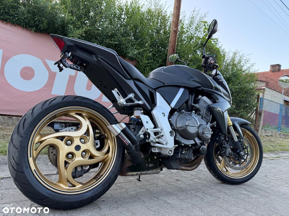 Honda CB - 10