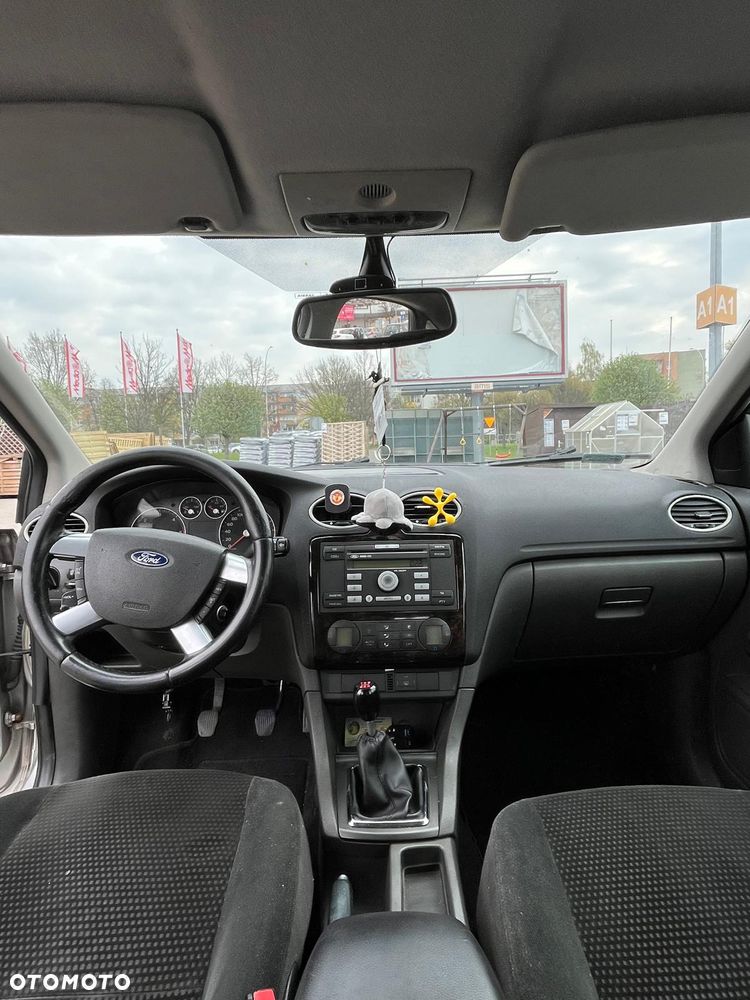 Ford Focus 1.6 TDCi Ambiente - 18