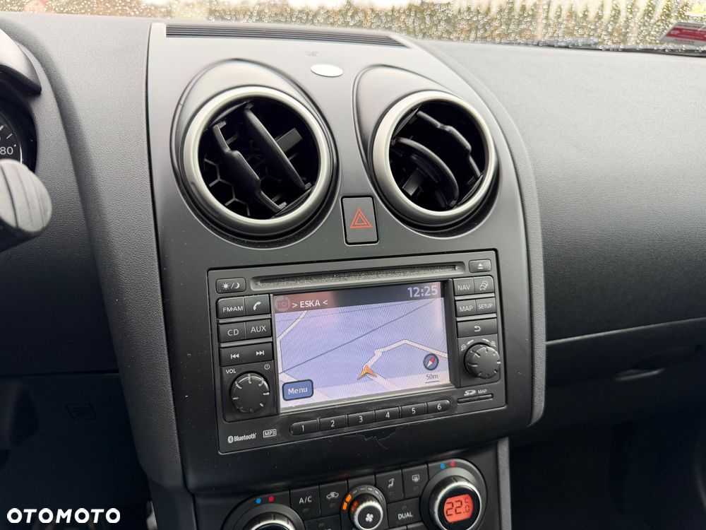 Nissan Qashqai ver-2-0-tdci-titanium - 15