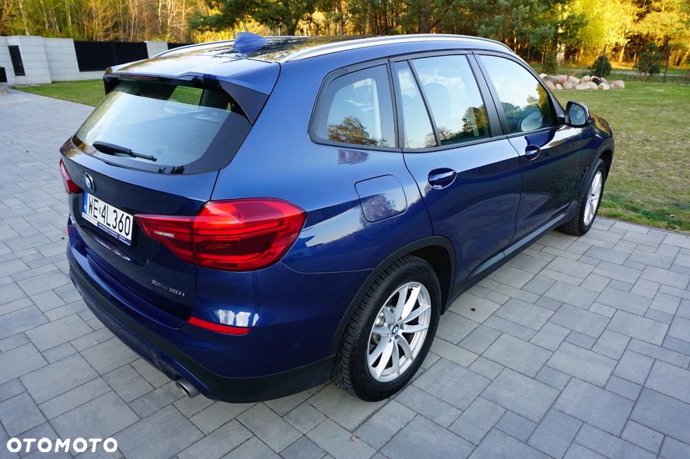 BMW X3 xDrive20i Advantage - 13