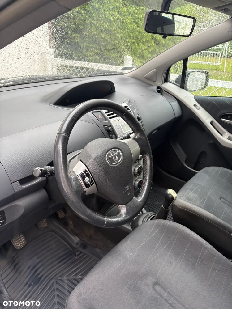 Toyota Yaris 1.4 D-4D Luna A/C - 7