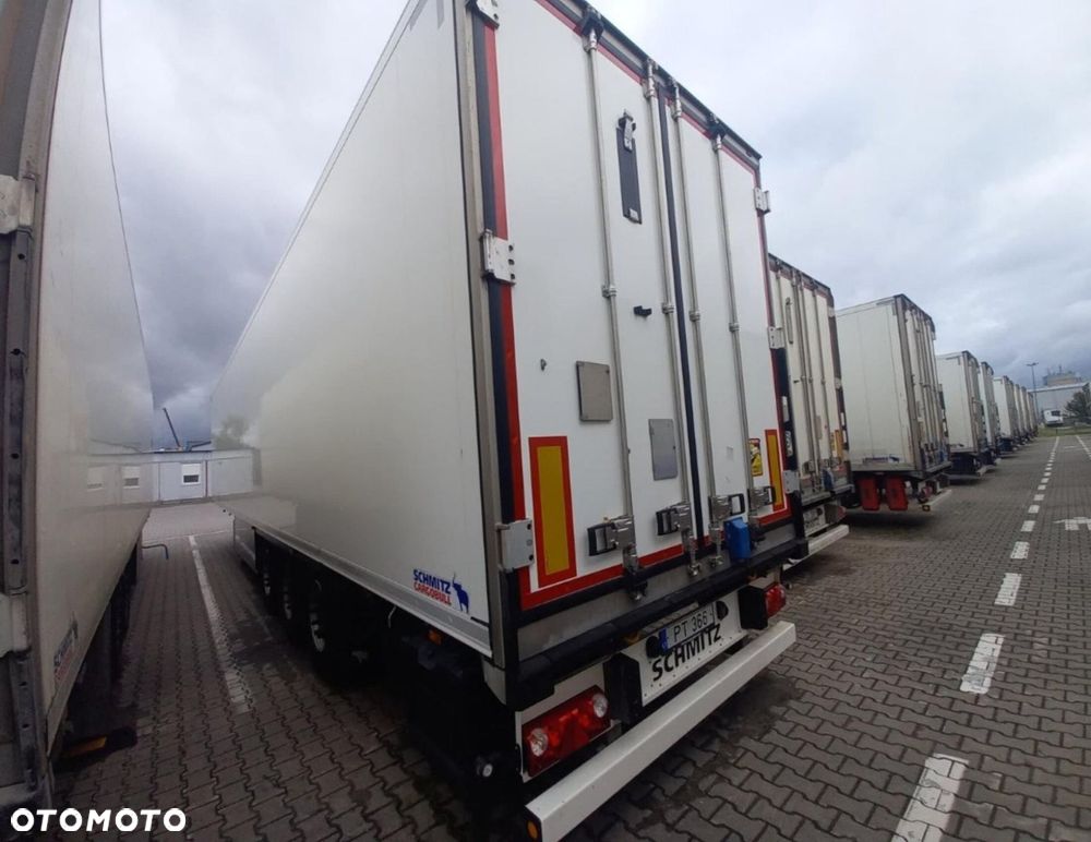 Schmitz Cargobull SKO FP 45 Carrier Vector 1550 - 4