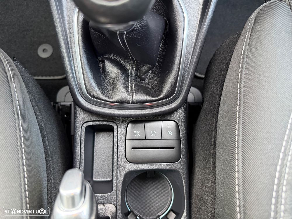 Ford Puma 1.0 EcoBoost Hybrid TITANIUM DESIGN - 24