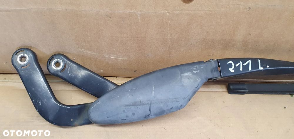 Ramie wycieraczki prawy przód wycieraczka Mercedes W211 - 3