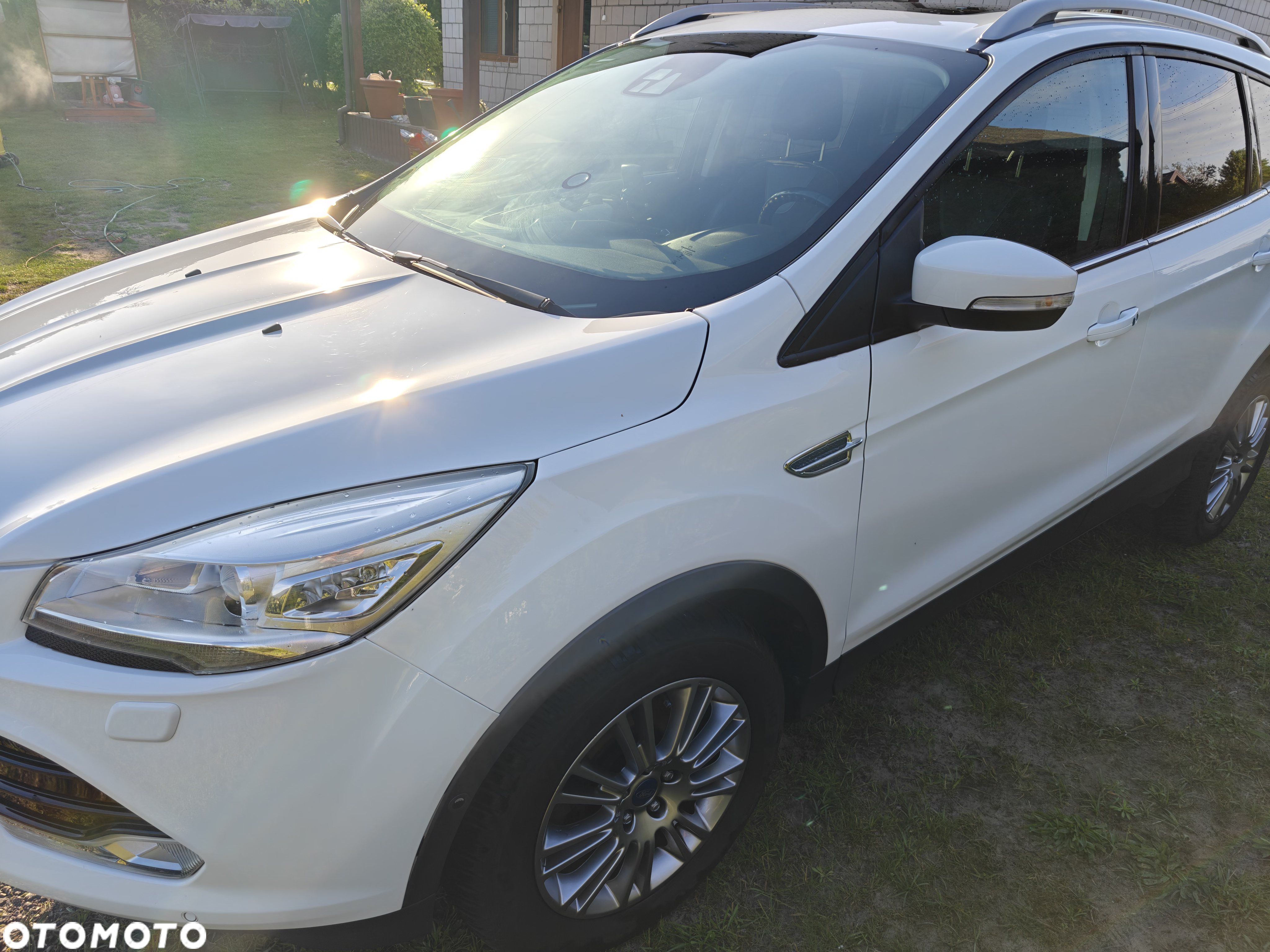 Ford Kuga 2.0 TDCi 4x4 Titanium - 2