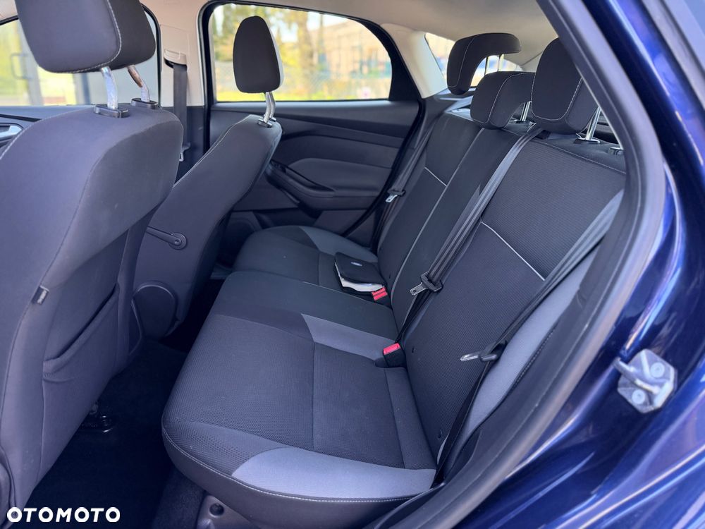 Ford Focus 1.6 Edition Start - 10