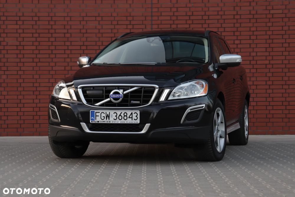 Volvo XC 60 D3 R-Design - 2