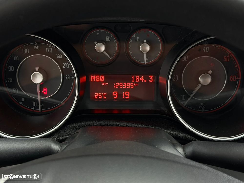 Fiat Punto 1.3 M-Jet Easy S&S - 15