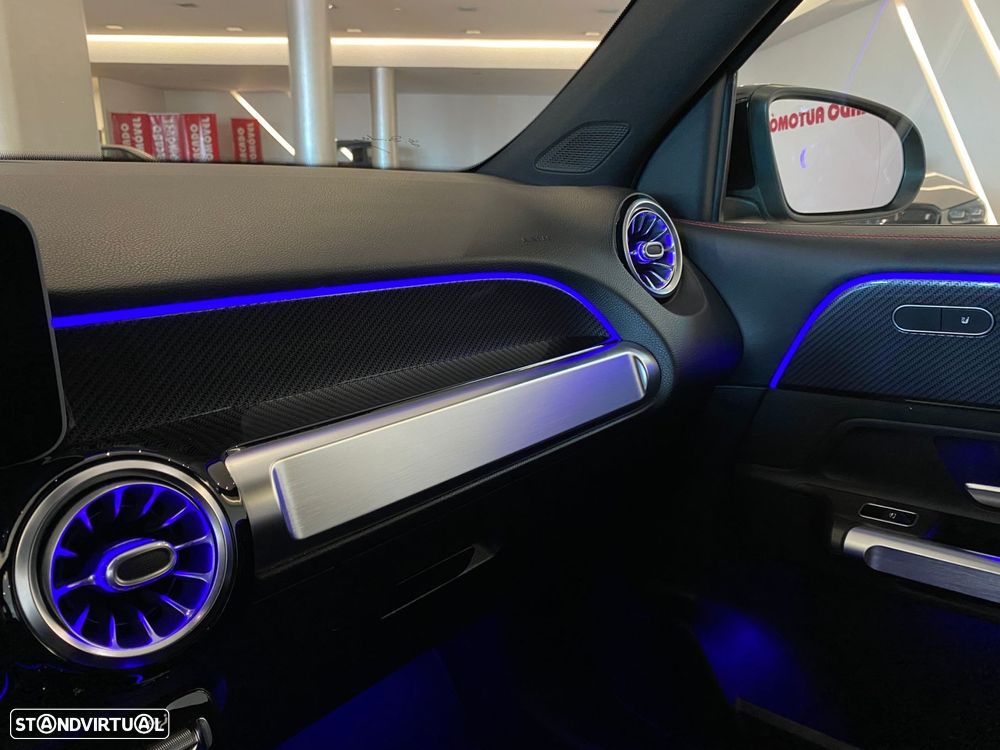 Mercedes-Benz GLB 200 d AMG Line - 28