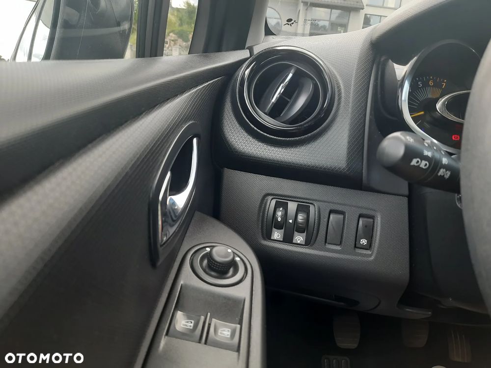 Renault Clio 0.9 Energy TCe Limited EU6 - 10