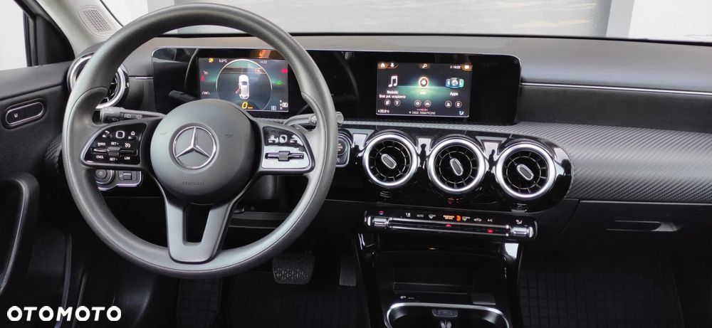 Mercedes-Benz Klasa A 180 d 8G-DCT Edition 2020 - 10