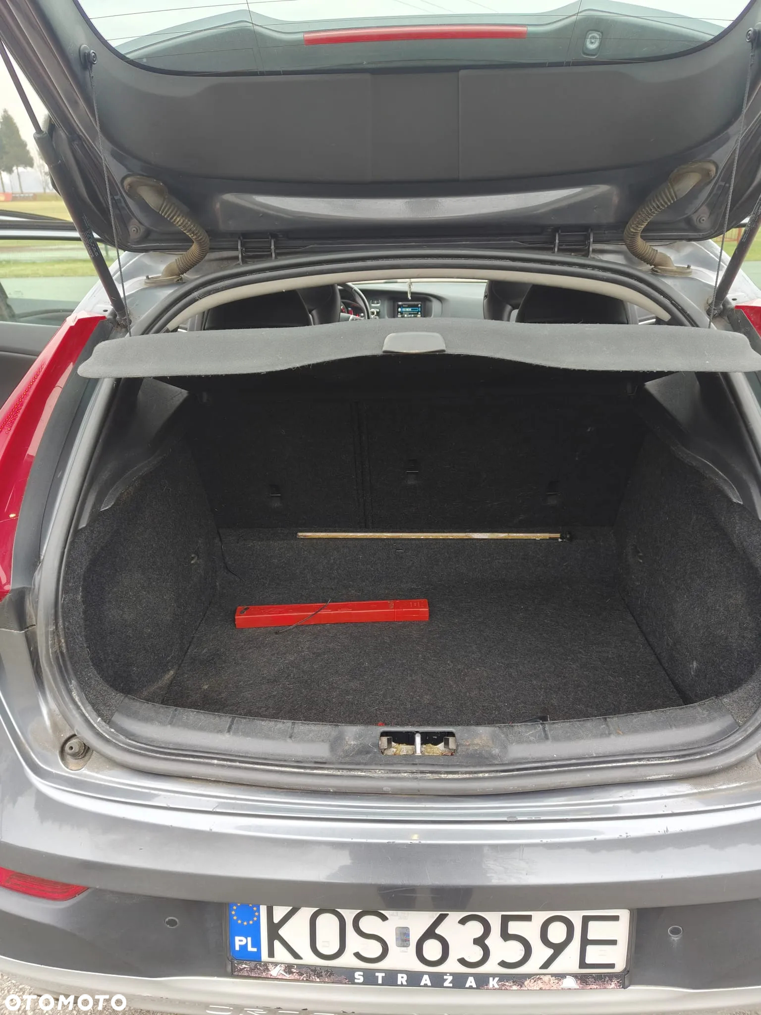 Volvo V40 D3 Momentum - 12