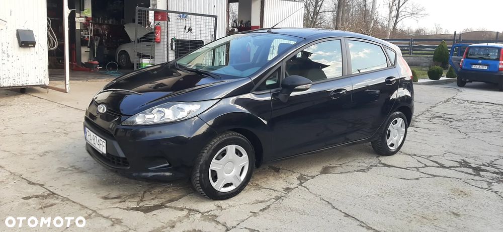 Ford Fiesta - 6