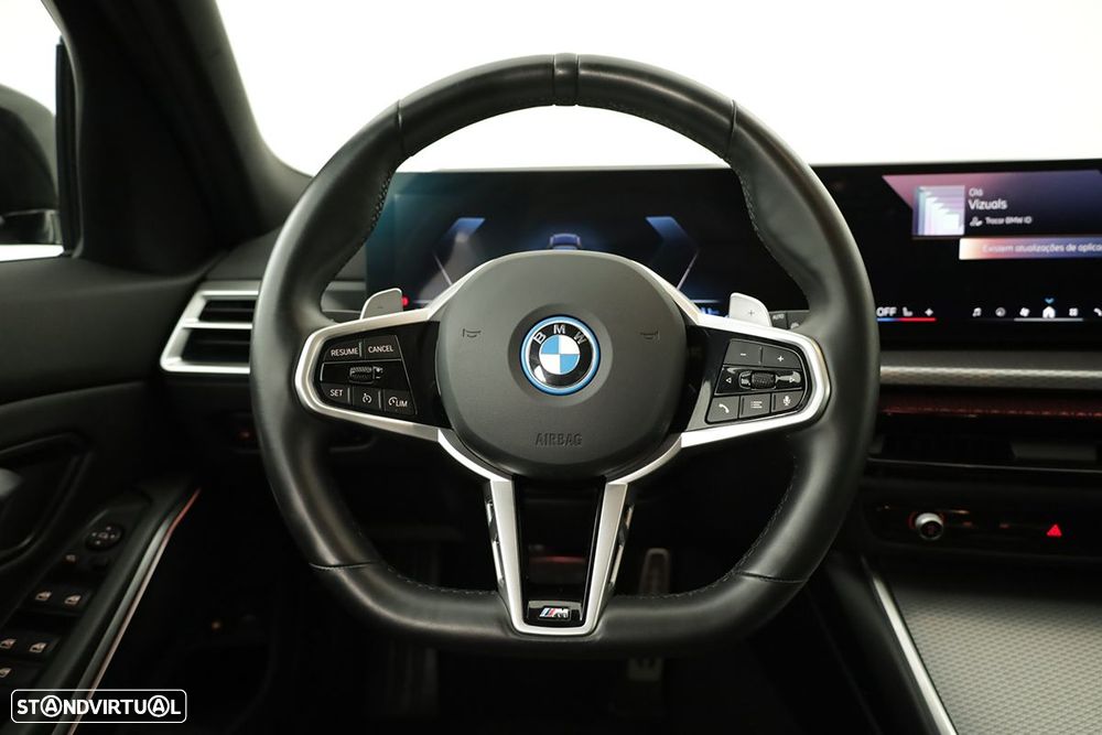 BMW 330 e Edição Desportiva M Auto - 14