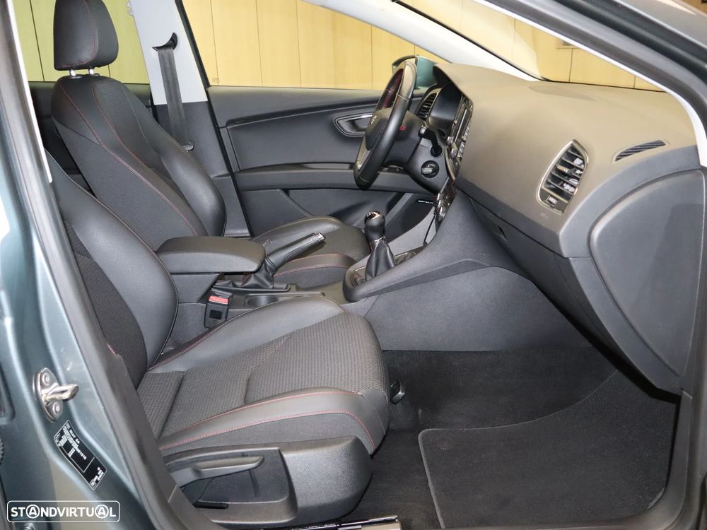 SEAT Leon 2.0 TDI DPF FR - 19