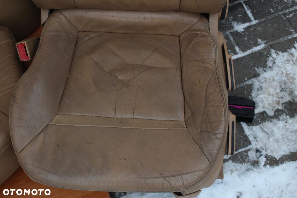 FOTELE PRZÓD FOTELE TYŁ BOCZKI PODŁOKIETNIK GRZANE PRZYCISKI PODGRZEWANIA OPEL VECTRA C KOMBI SKÓRA JASNA EUROPA - 3