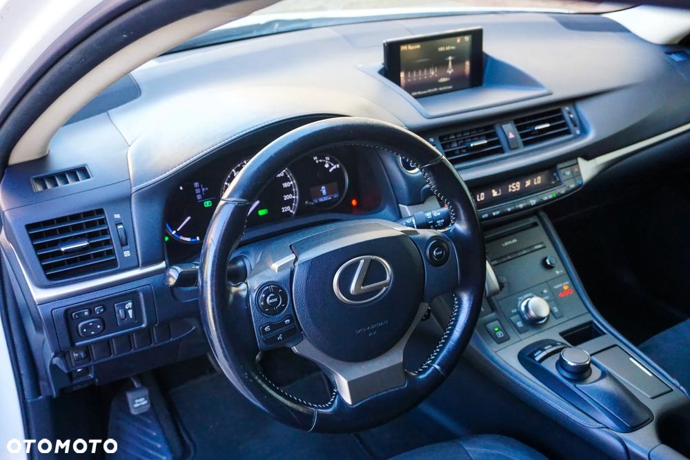 Lexus CT 200h Comfort EU6 - 5