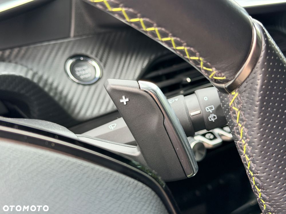 Peugeot 2008 1.5 BlueHDi GT S&S EAT8 - 33