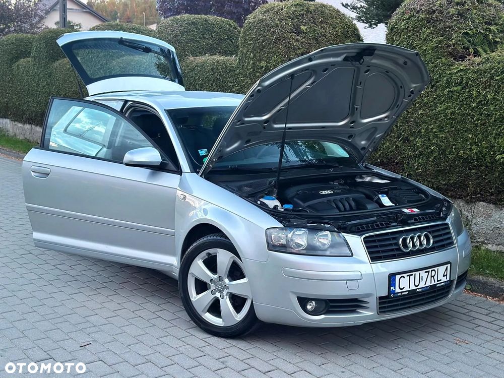 Audi A3 3-drzwiowe 1.6 Attraction - 8
